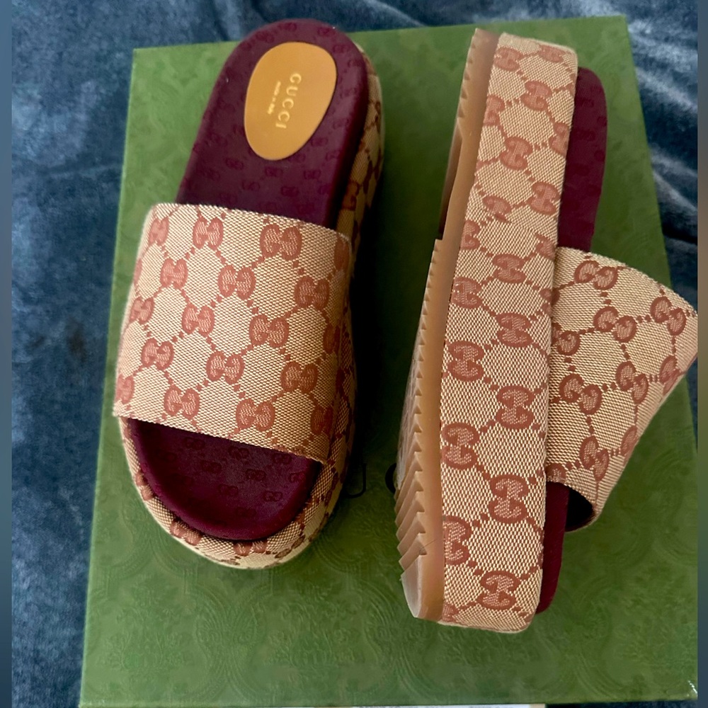 Gucci Angelina Platform GG Sandals